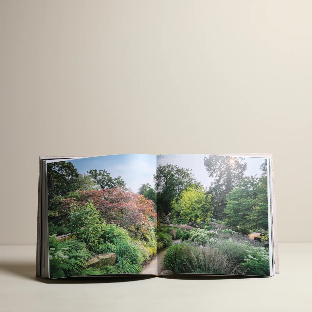 Chatsworth: The Gardens and the People Who Made Them - Image 3